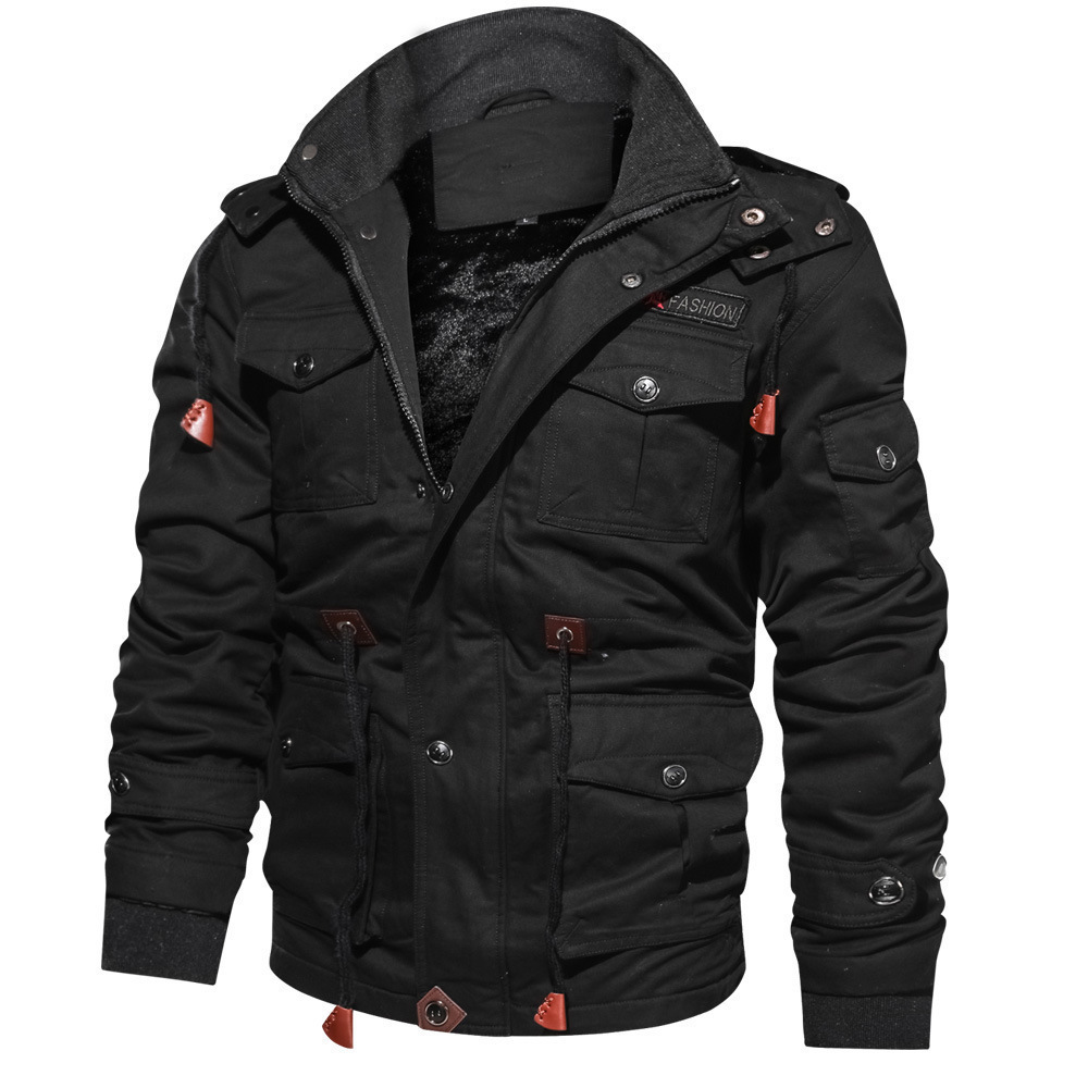 Veste d’hiver zippée chaude et épaisse pour homme — avec capuche amovible, plusieurs poches, boutons, cordon de serrage et manches longues. Style cargo confortable et résistant. – Image 3