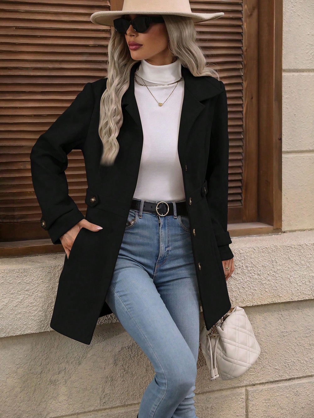 Manteau élégant pour femme en laine — veste mi-longue à boutons, col à revers, style chic et professionnel, parfait pour un look raffiné et moderne. – Image 8